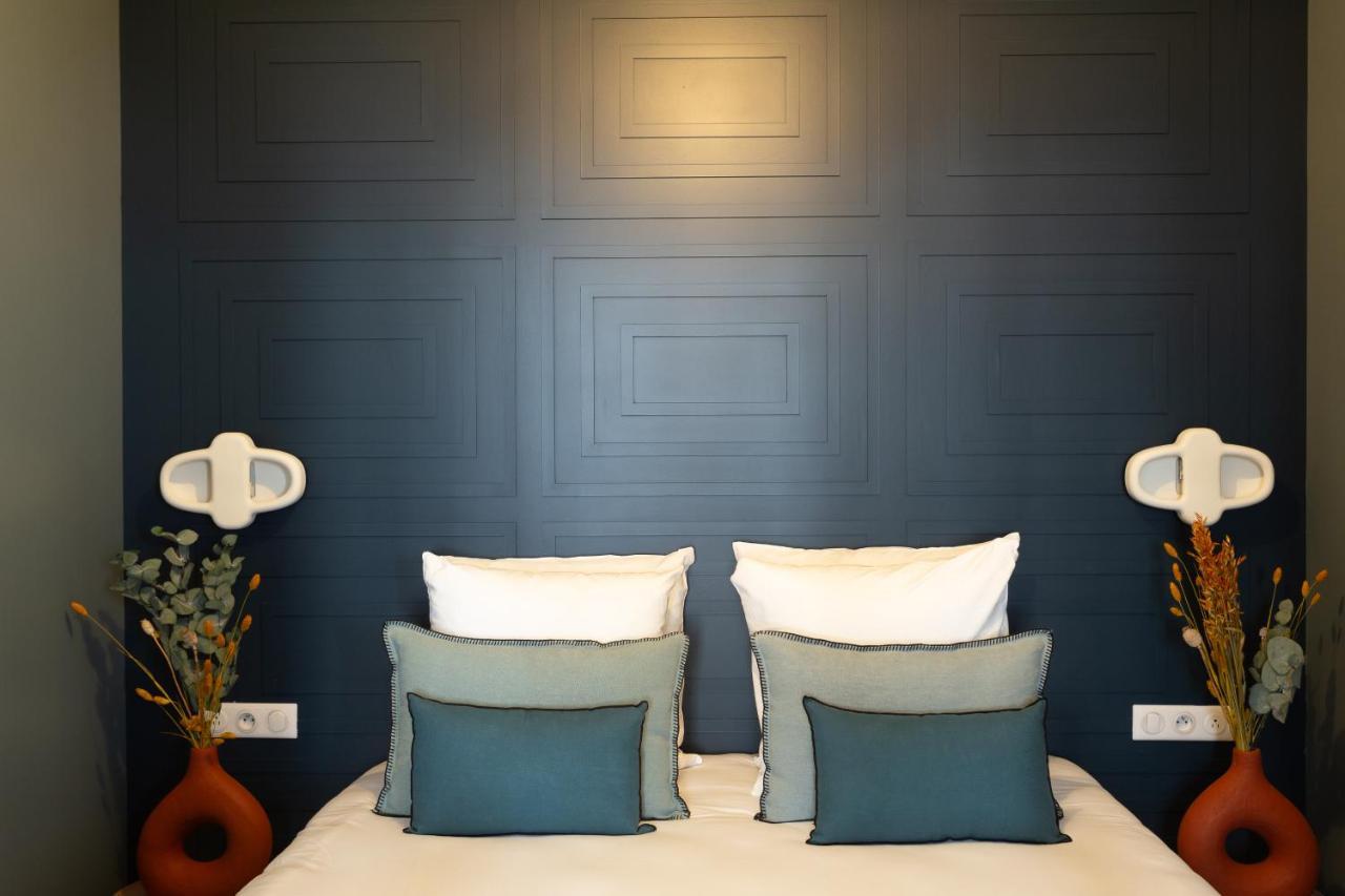 The Blue Nature Suite Downtown Montmartre Paris Exterior photo